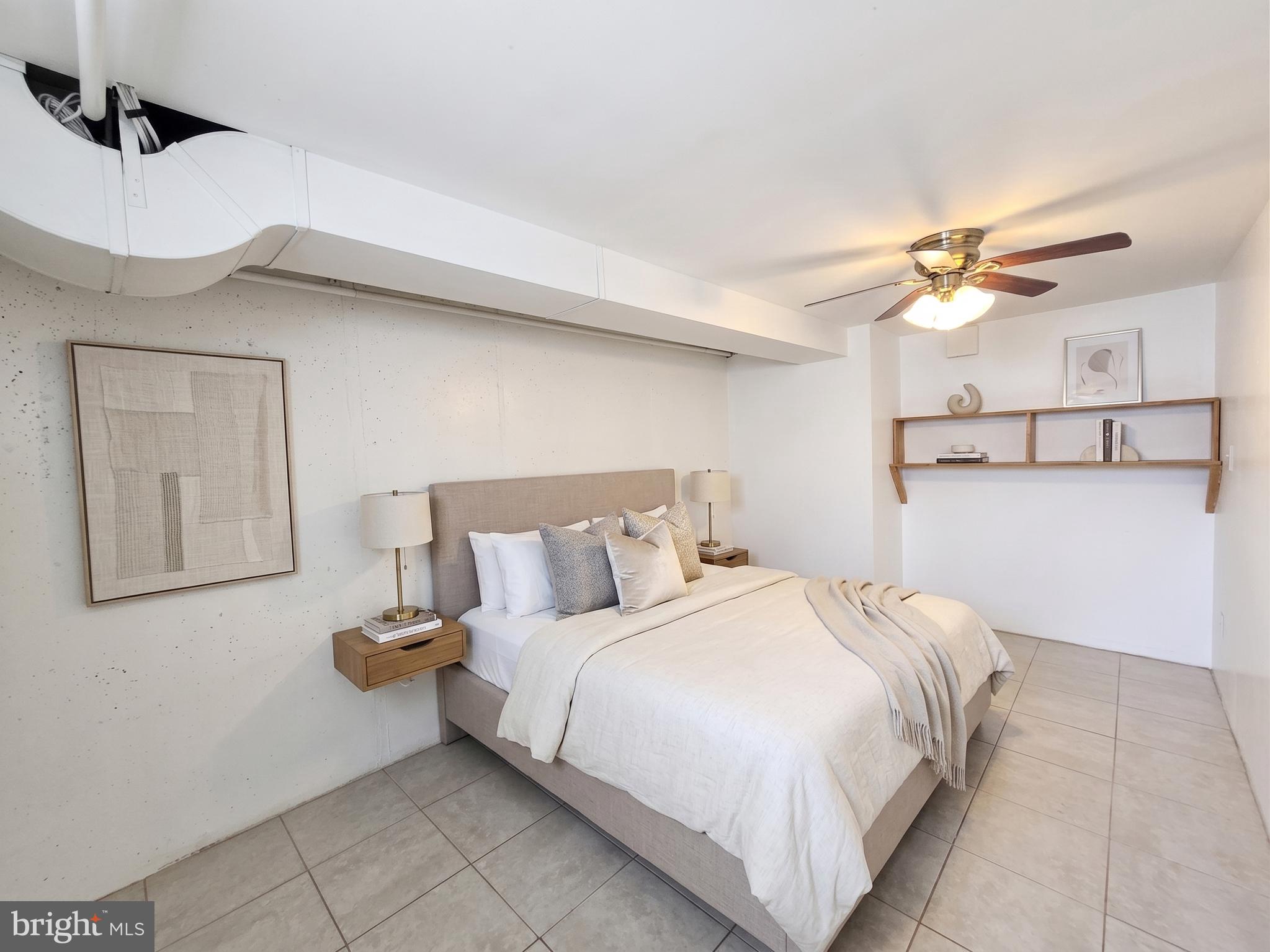 OXFORD CIRCLE - Residential