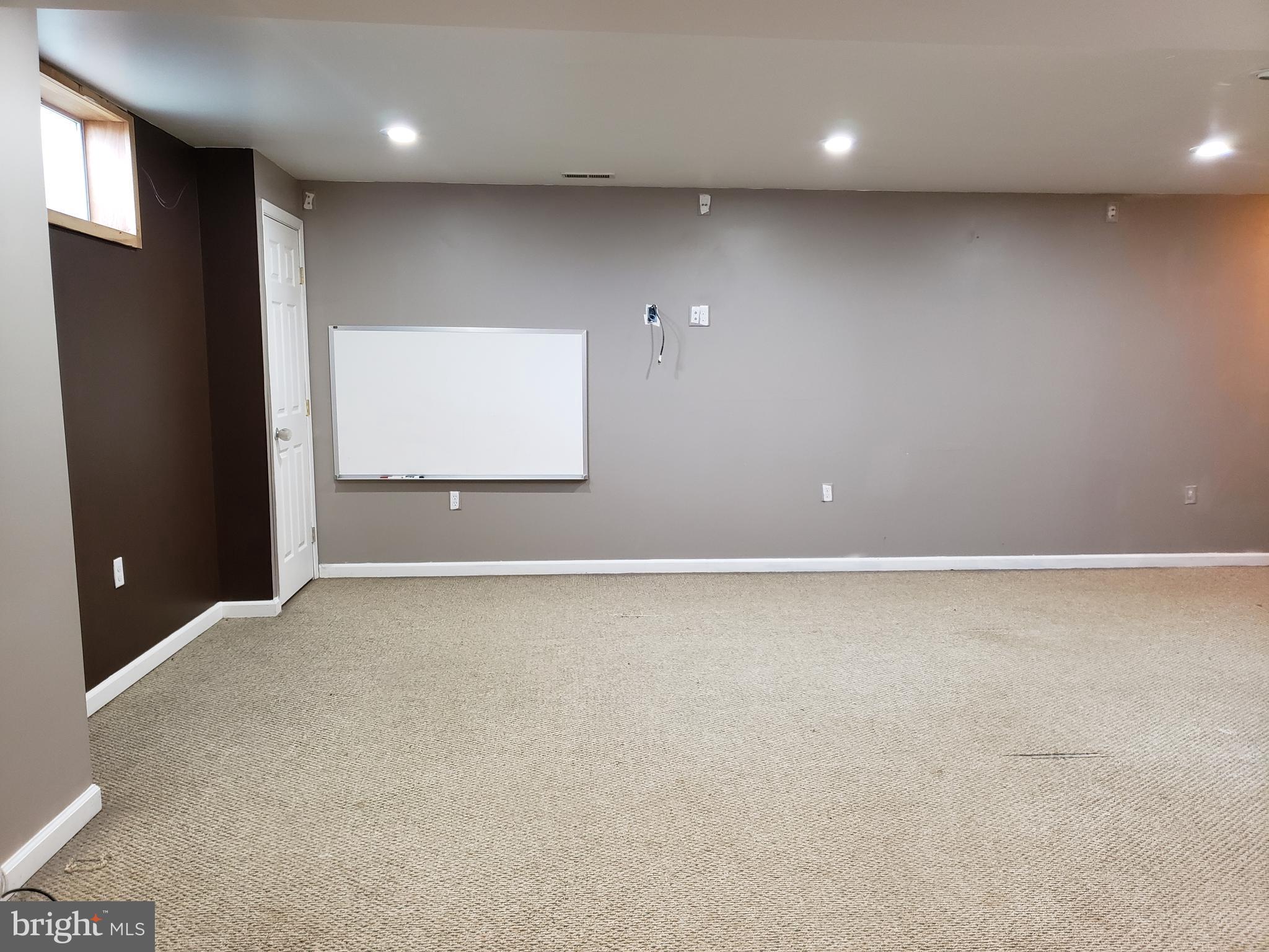 AMBERFIELD - Residential