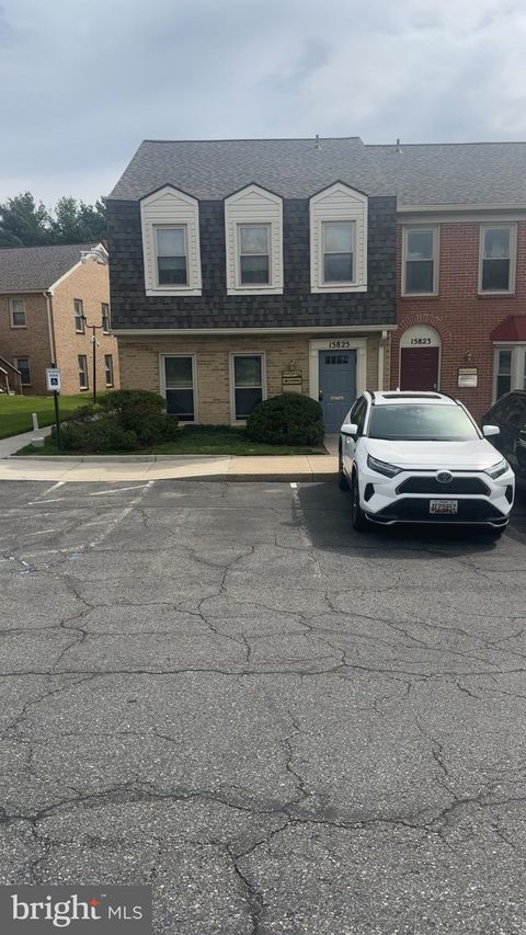 Photo of 15825 Crabbs Branch Way #9-A, ROCKVILLE, MD 20855 (MLS # MDMC2226468)