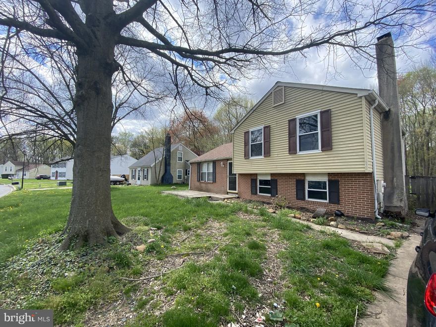 Home needs work; cash or construction loan only. Being sold as-is and subject to third party approval. All offers must be in wet signatures. Offers received in electronic signatures will not be reviewed, considered, or accepted. No offers will be accepted until 15 DOM.