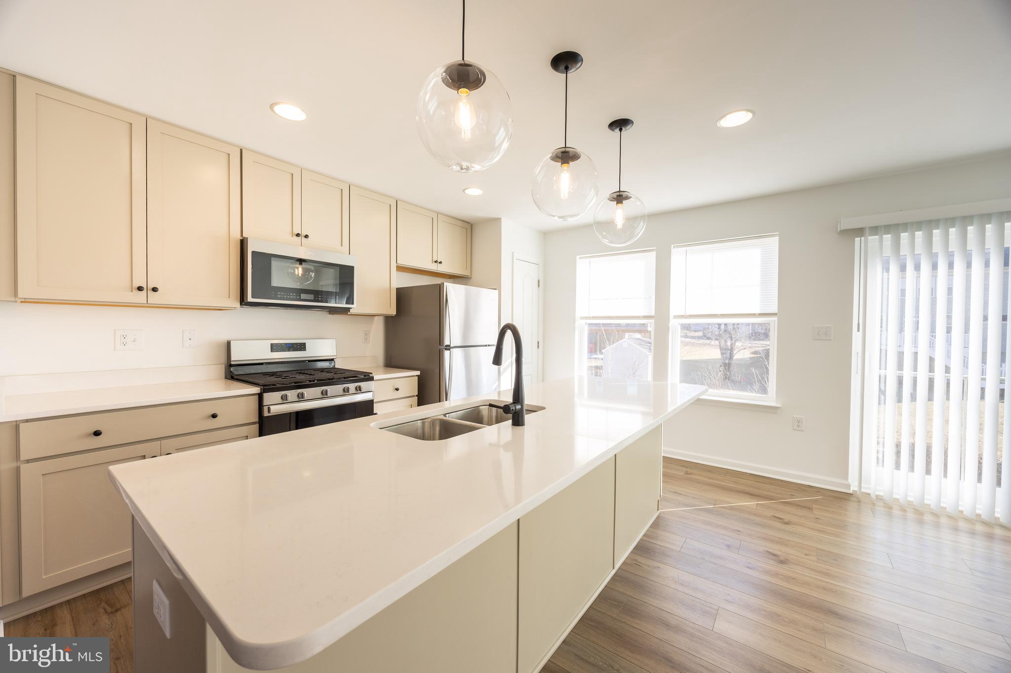 ARCHERS ROCK - Residential