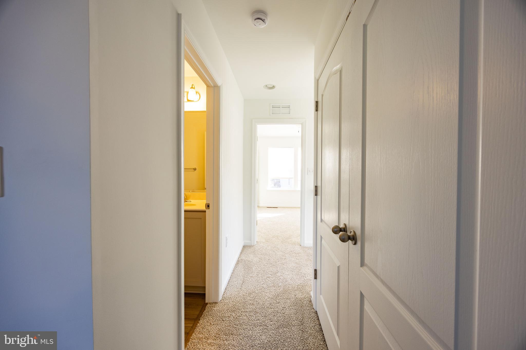 ARCHERS ROCK - Residential