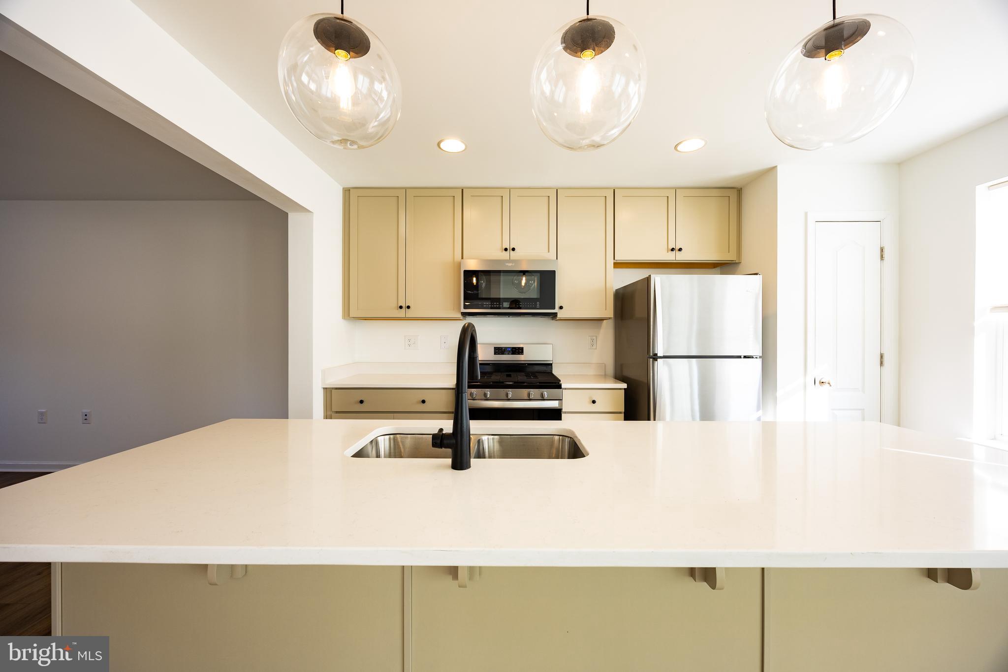 ARCHERS ROCK - Residential