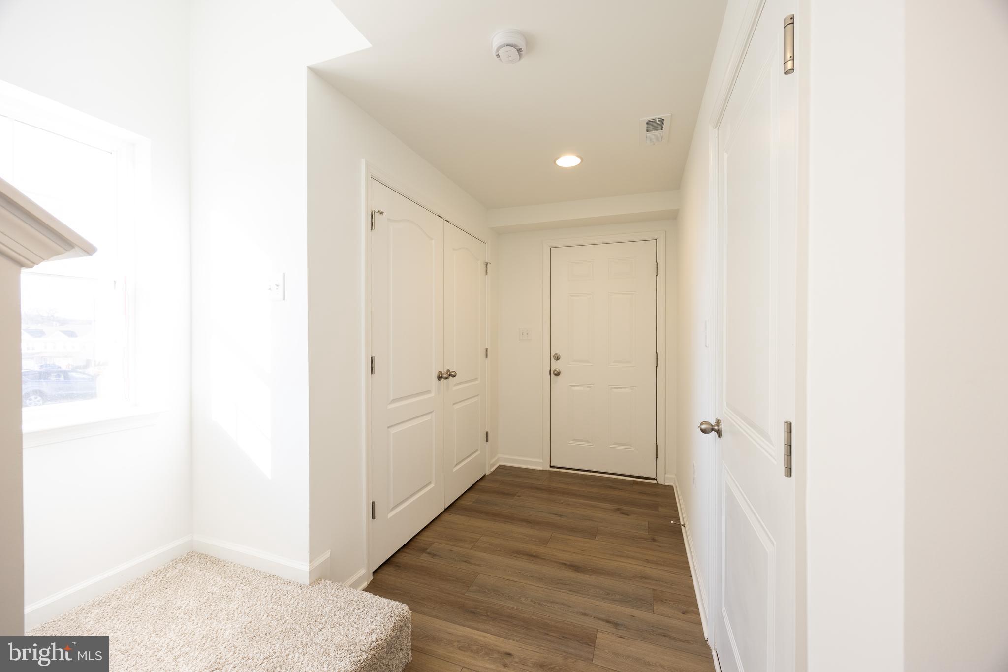 ARCHERS ROCK - Residential