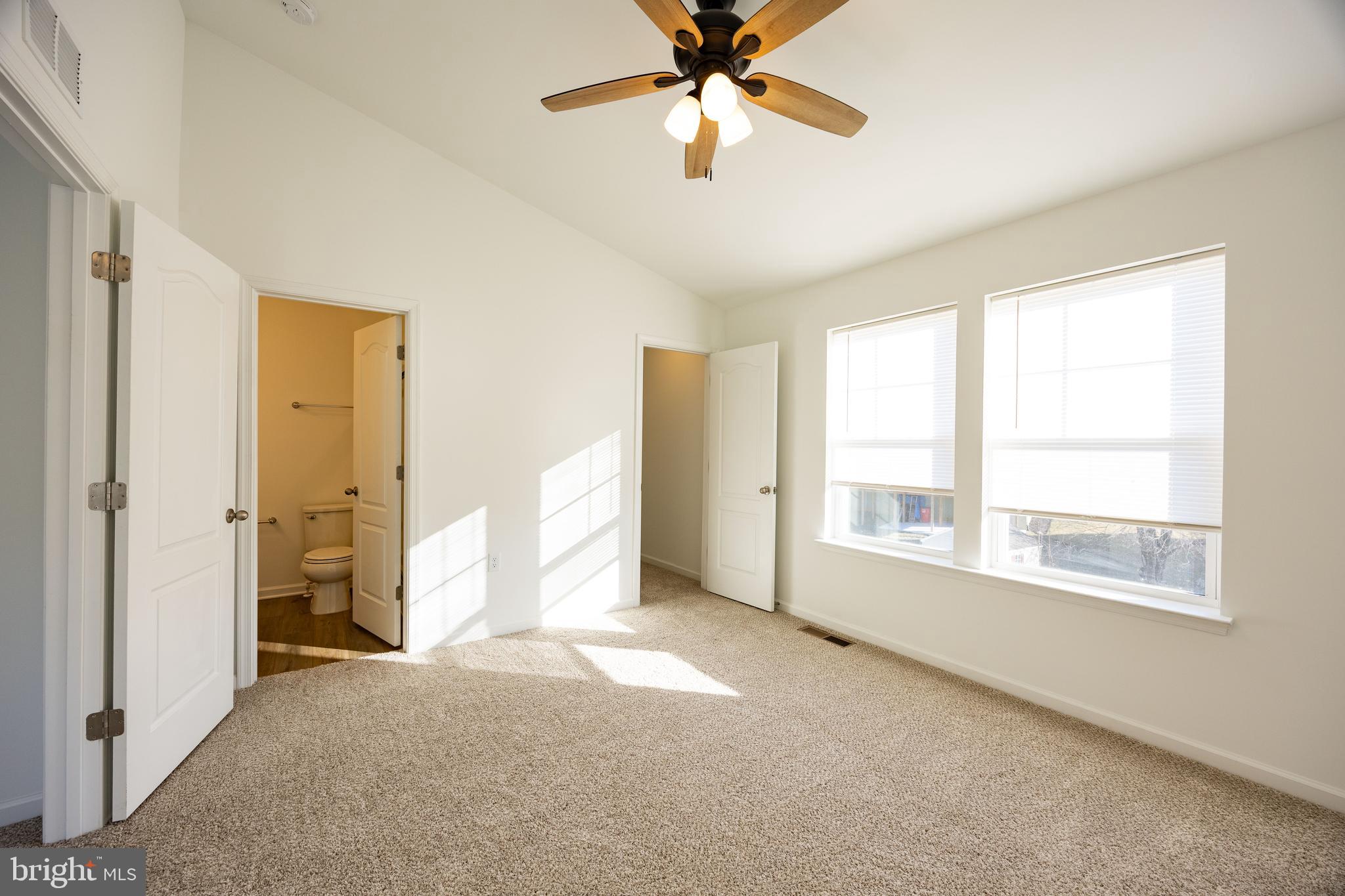 ARCHERS ROCK - Residential