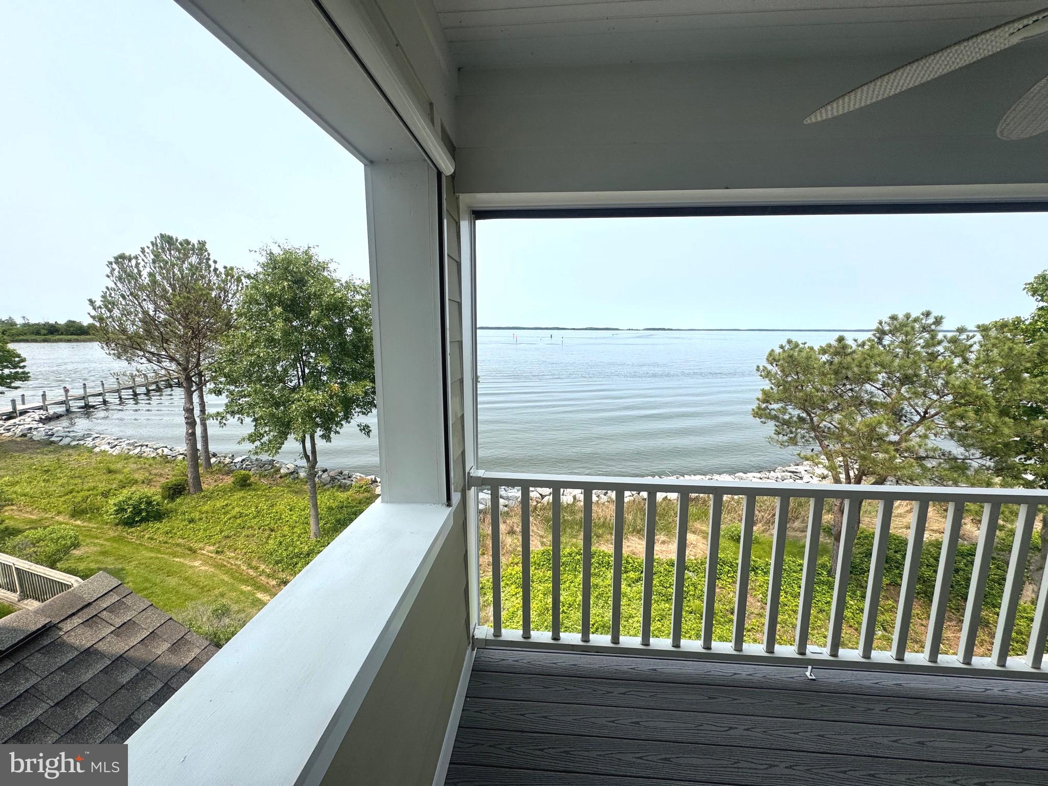 NARROWS POINTE - Residential