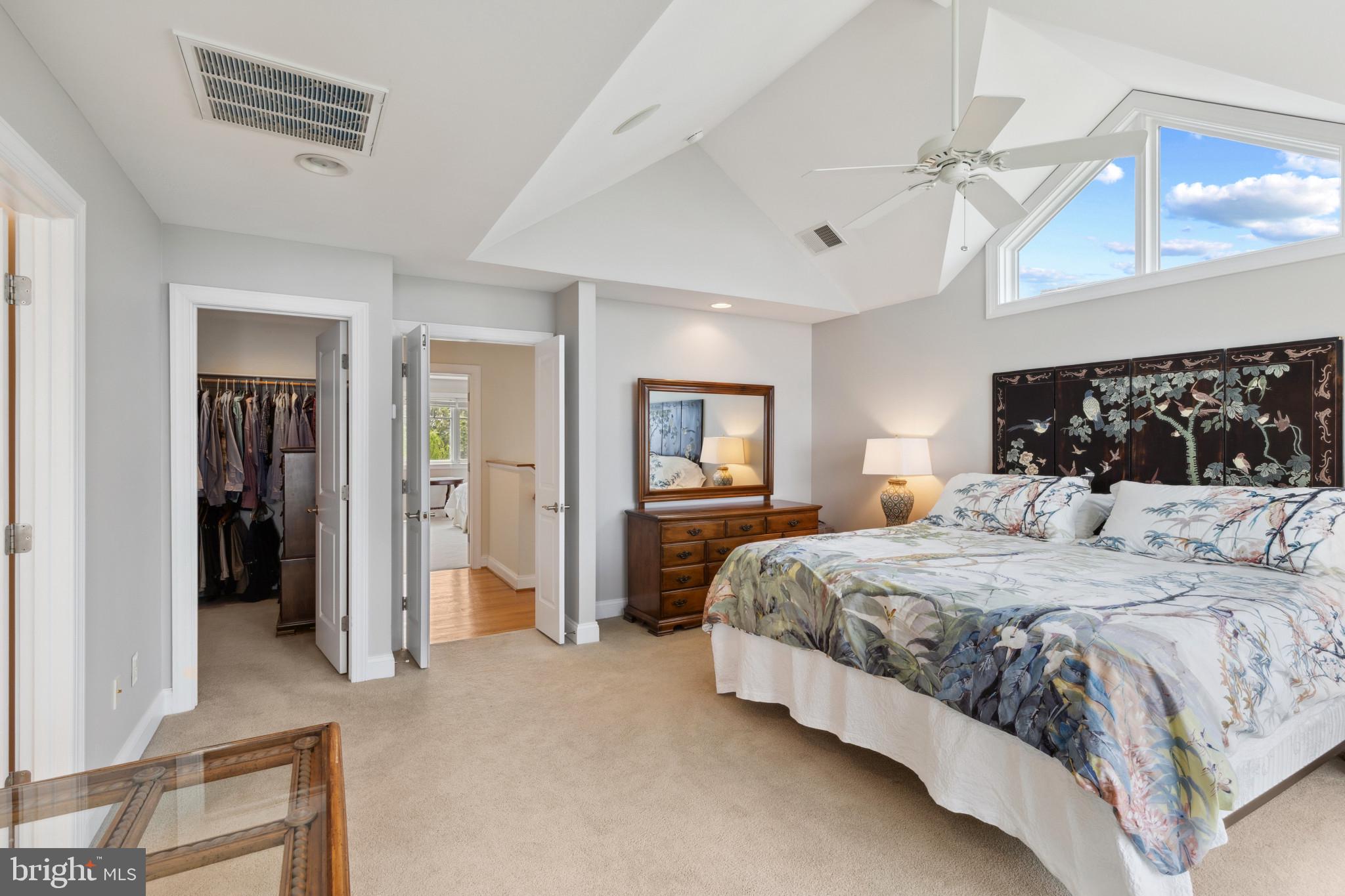 NARROWS POINTE - Residential