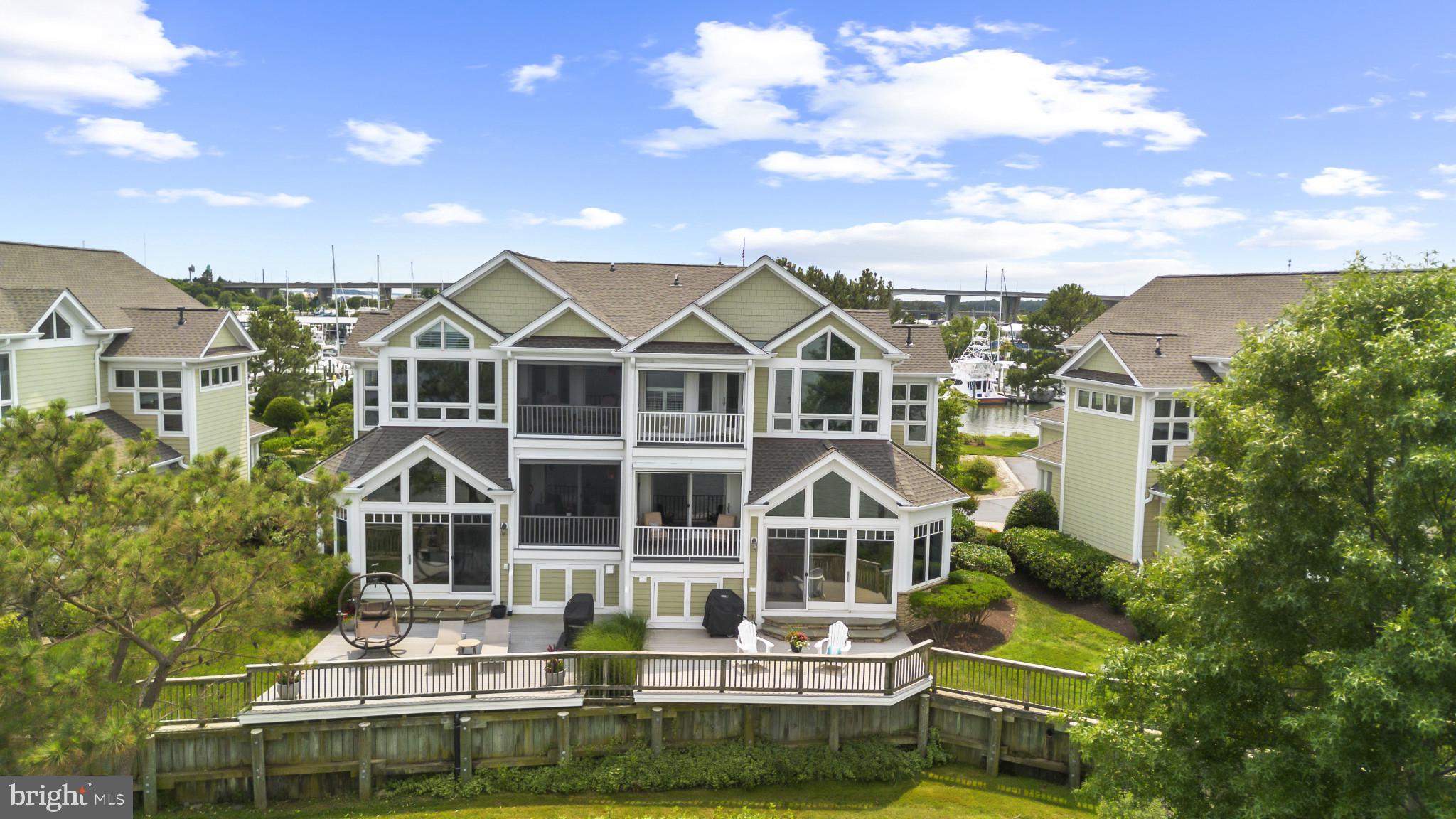 NARROWS POINTE - Residential