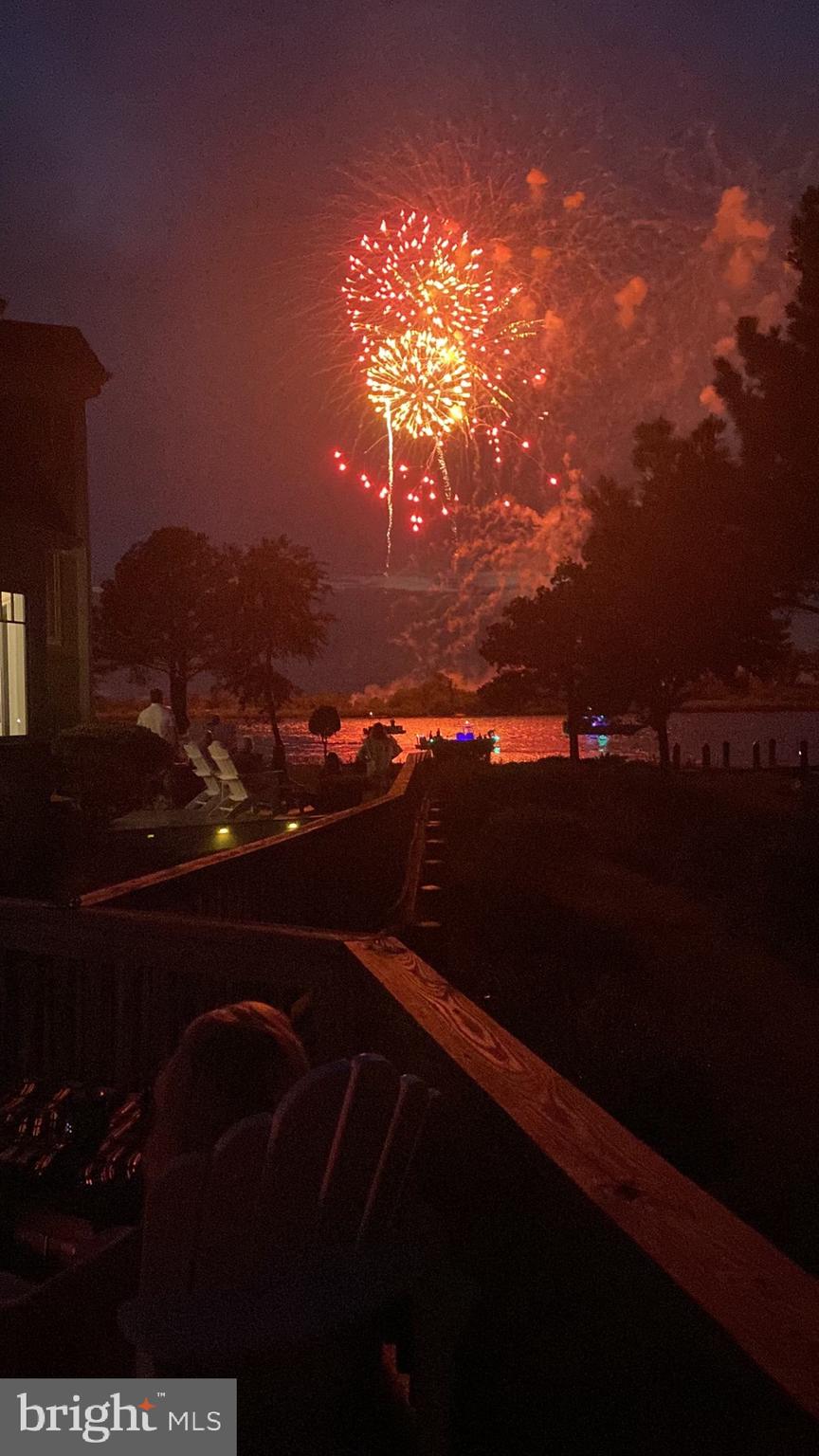 NARROWS POINTE - Residential