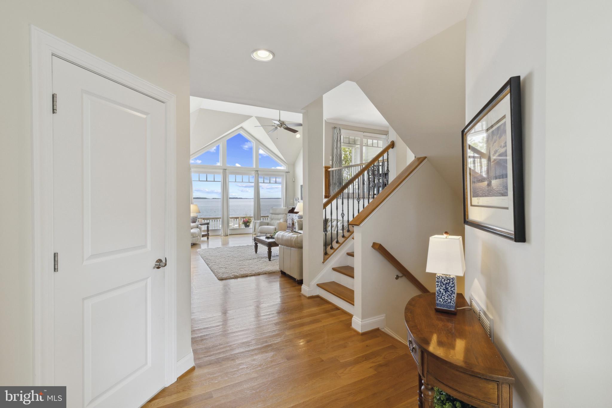 NARROWS POINTE - Residential