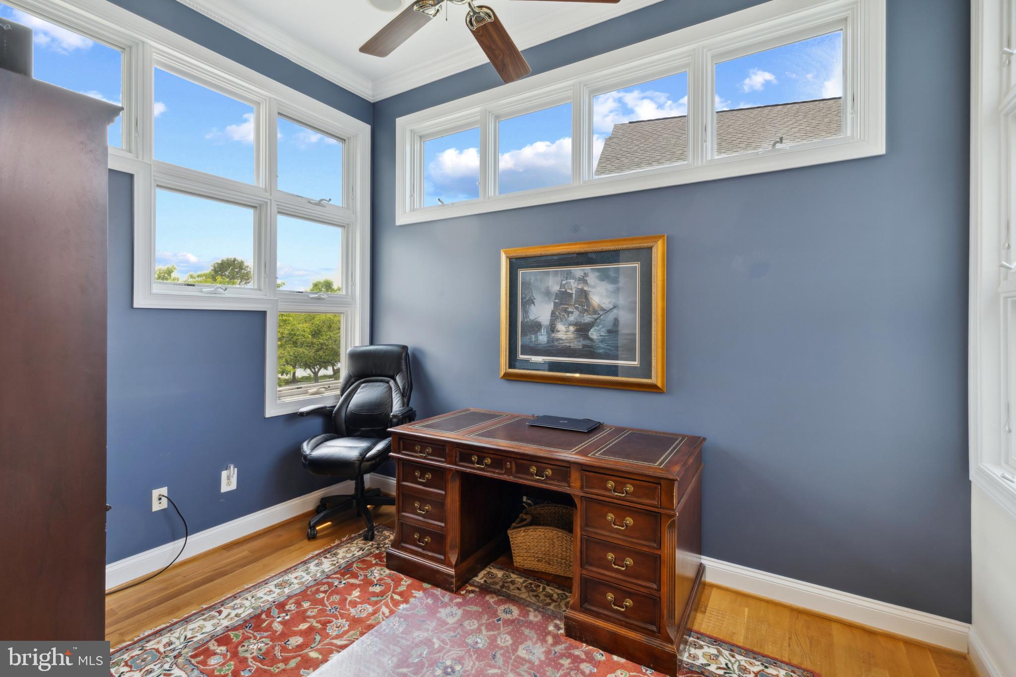 NARROWS POINTE - Residential