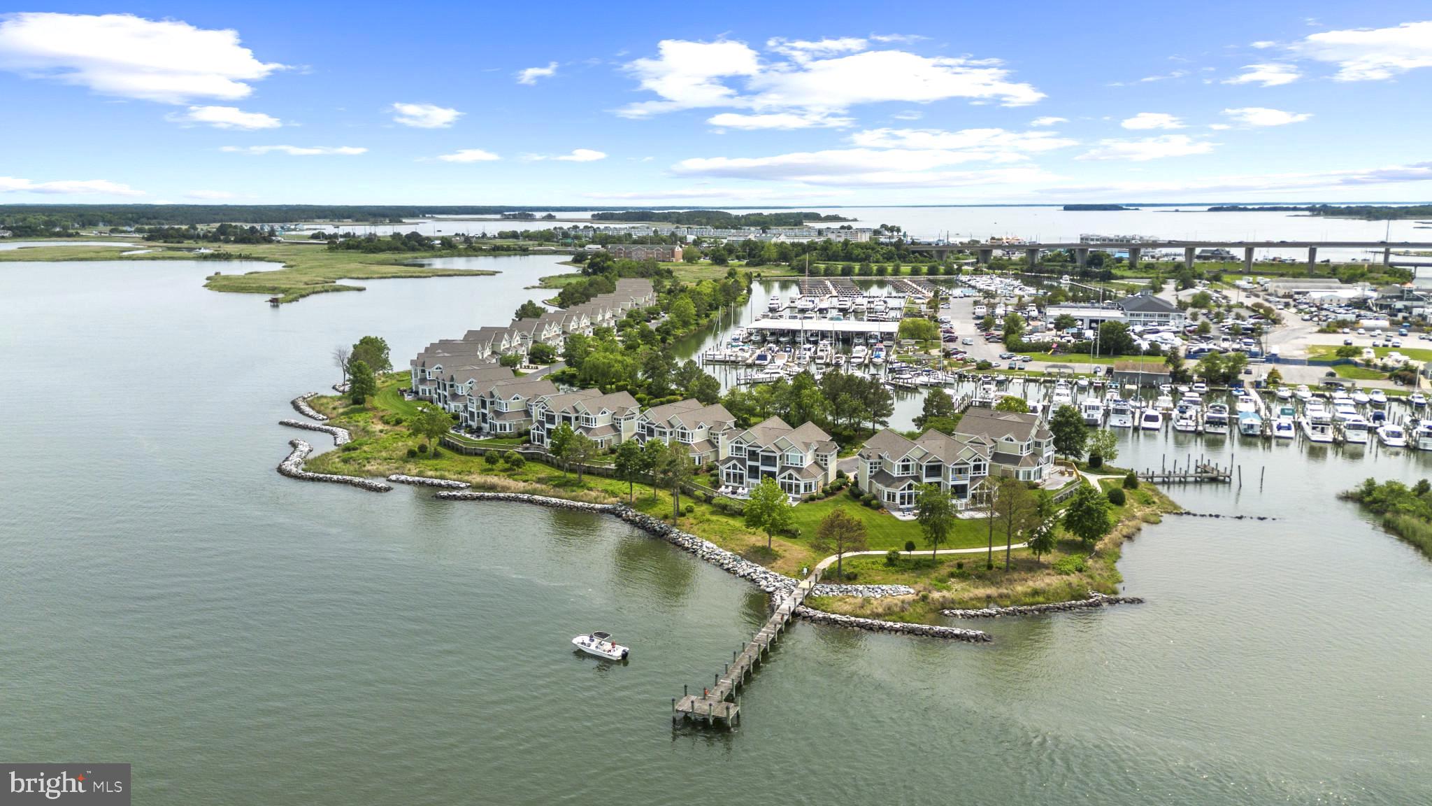 NARROWS POINTE - Residential