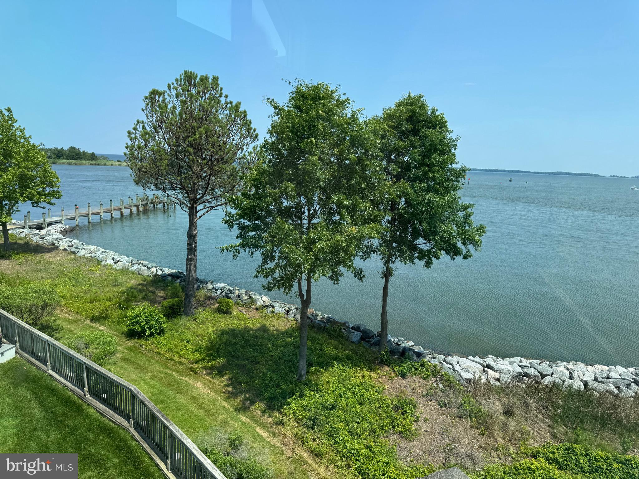 NARROWS POINTE - Residential