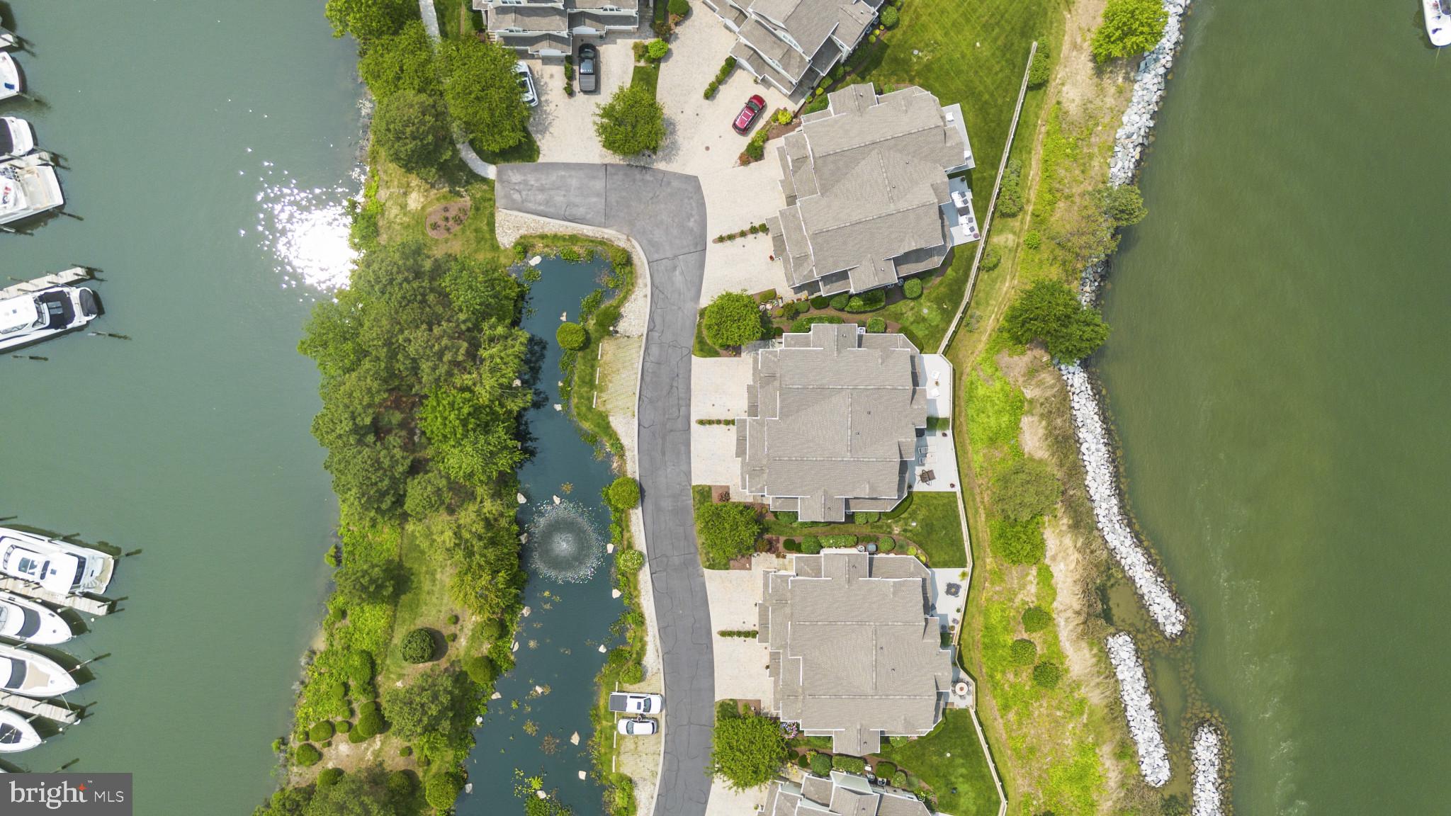 NARROWS POINTE - Residential