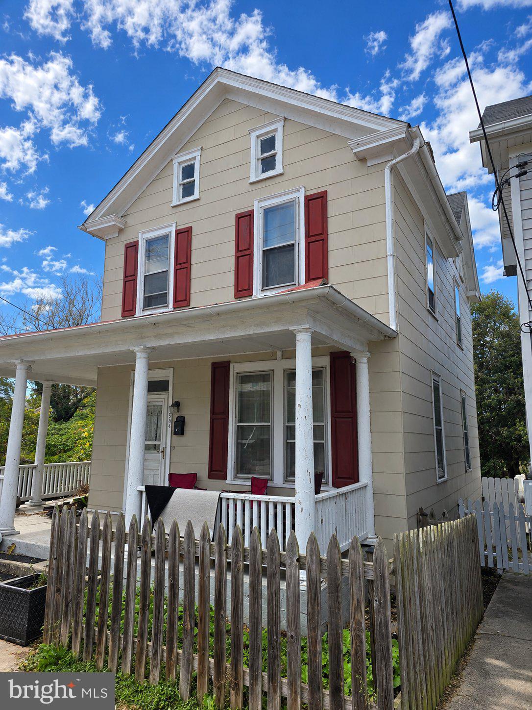 504 N HIGH STREET