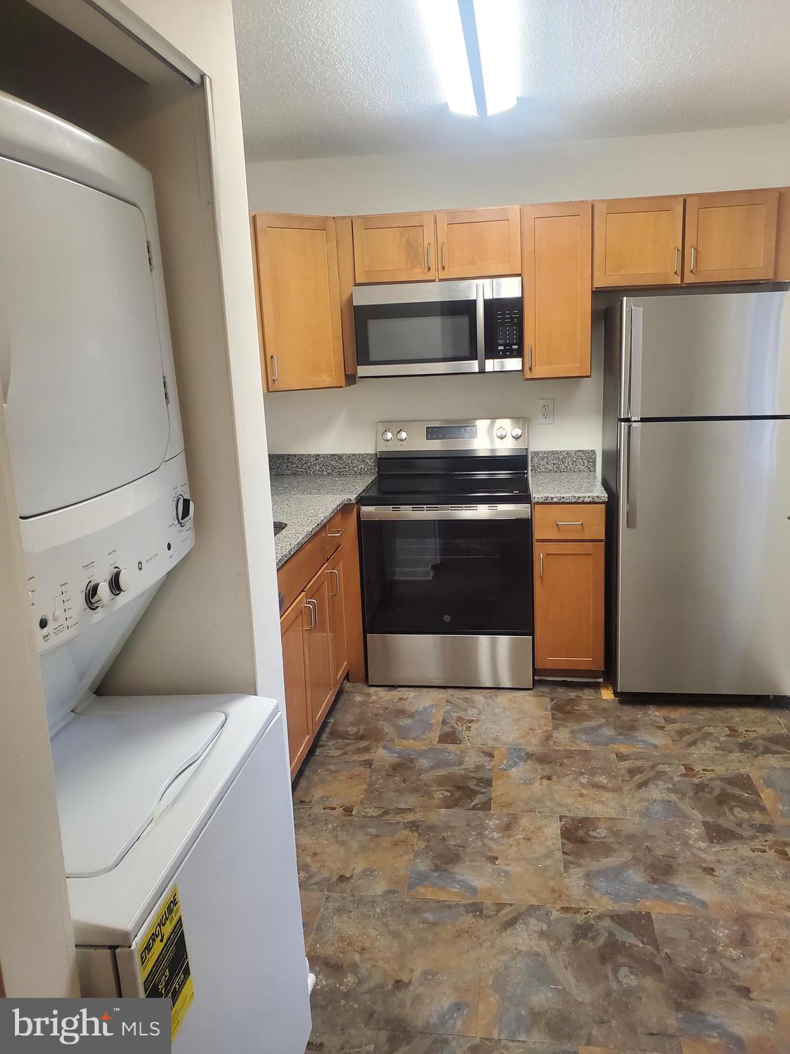 BRANDERMILL - Residential Lease