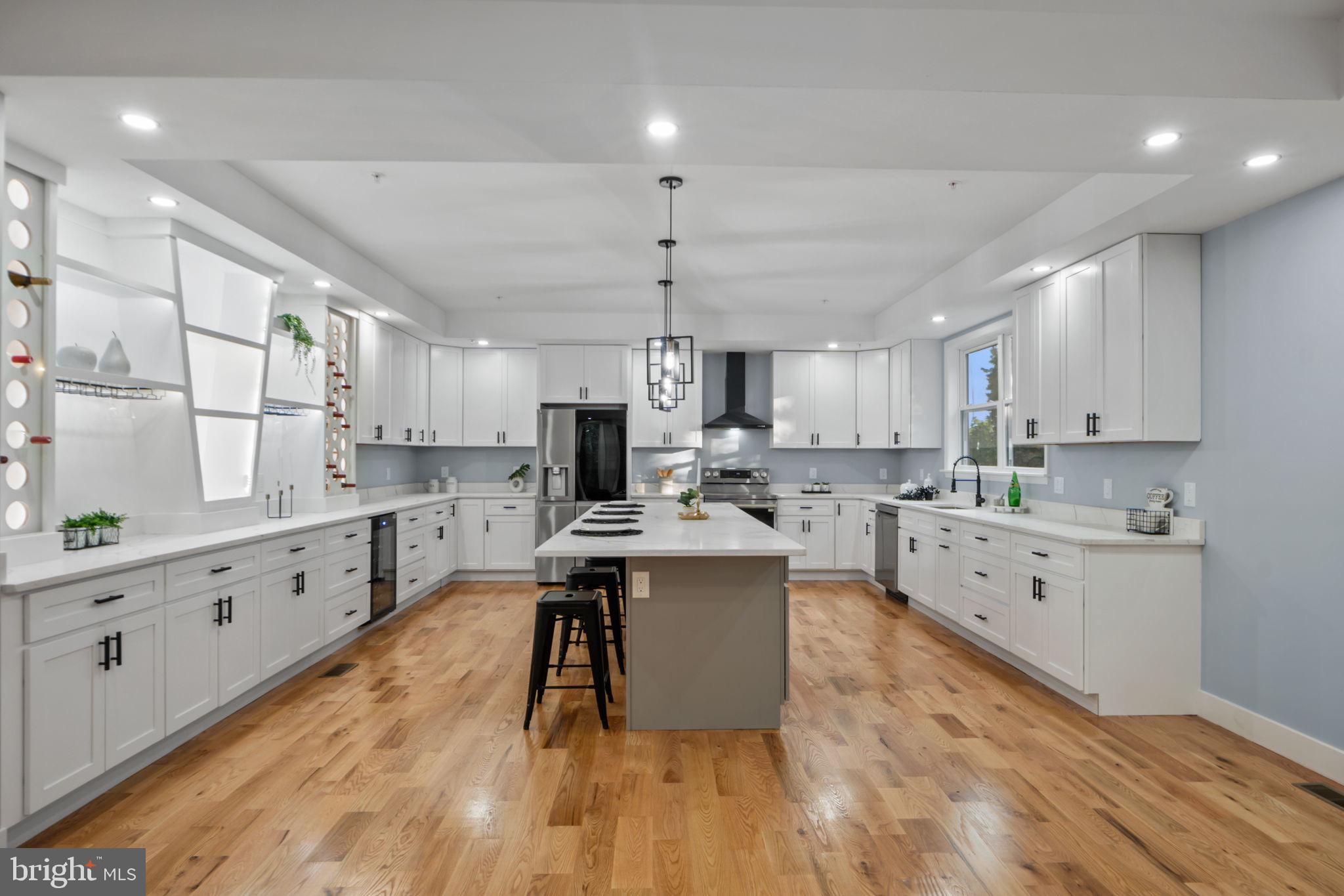 PARKLAWN - Residential