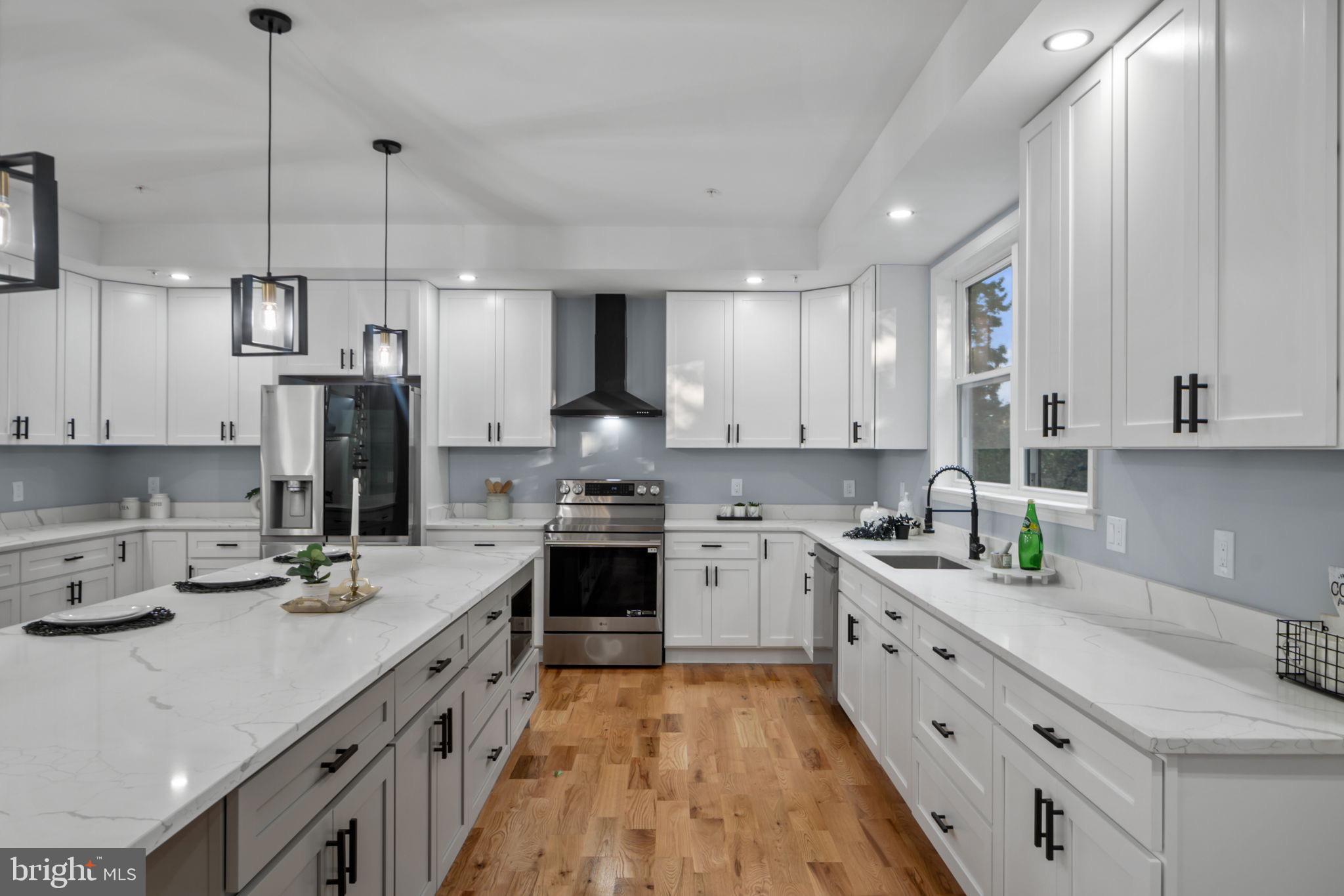 PARKLAWN - Residential