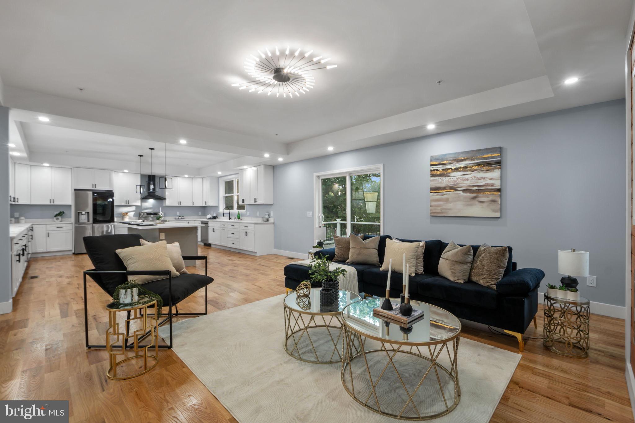 PARKLAWN - Residential