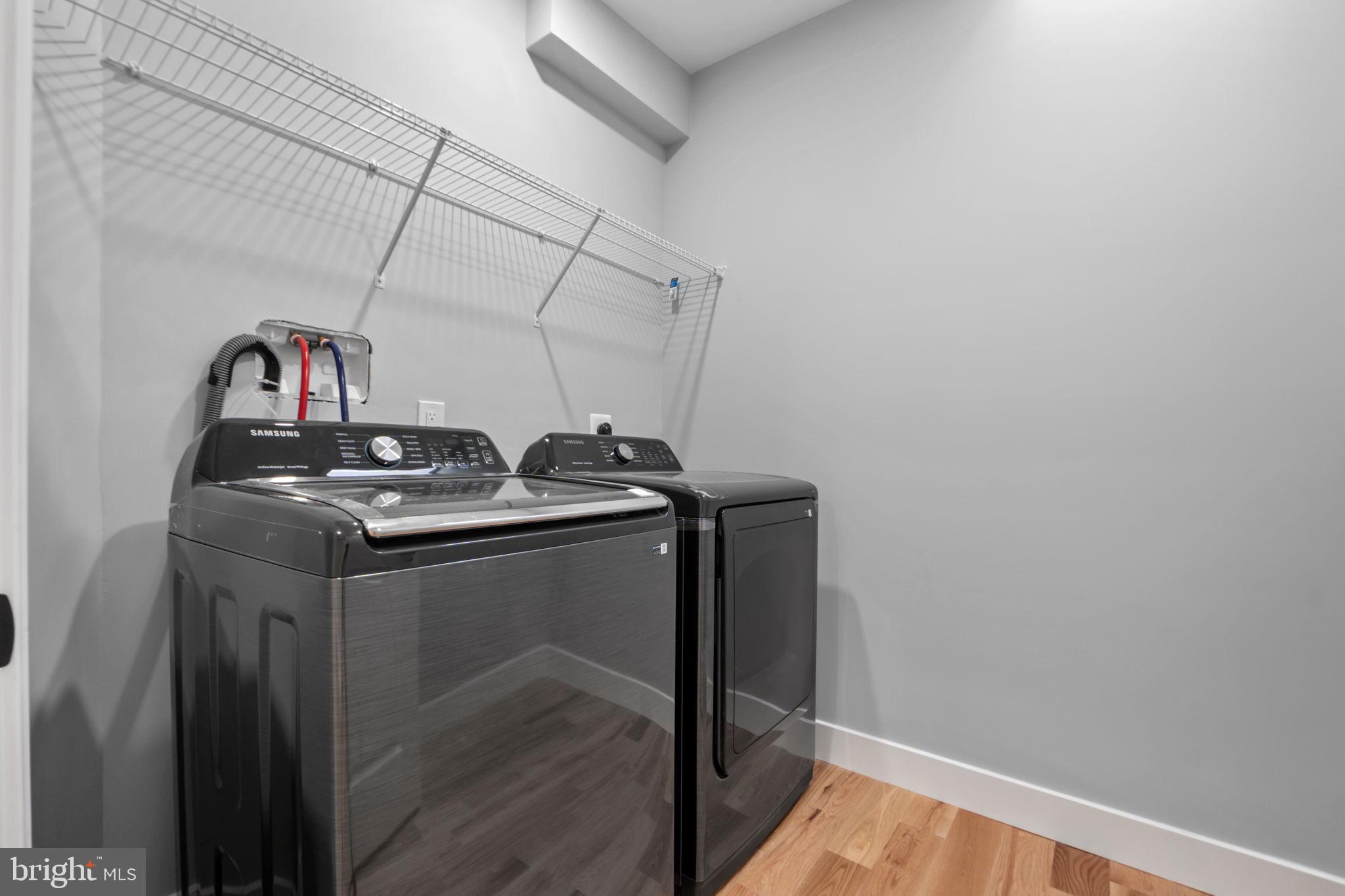 PARKLAWN - Residential