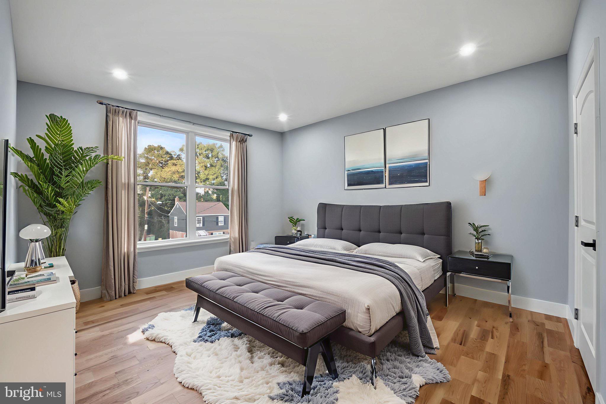 PARKLAWN - Residential