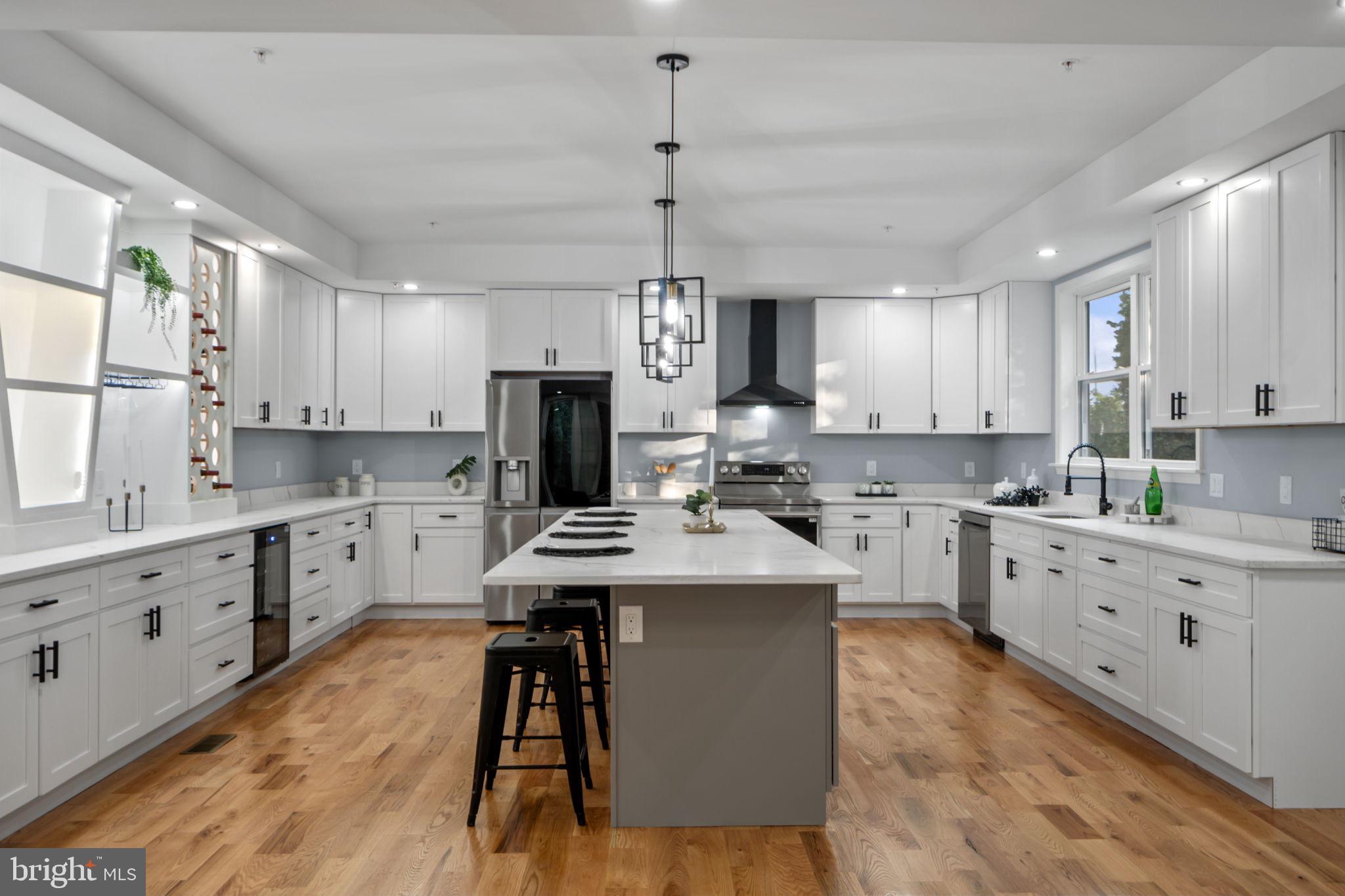 PARKLAWN - Residential