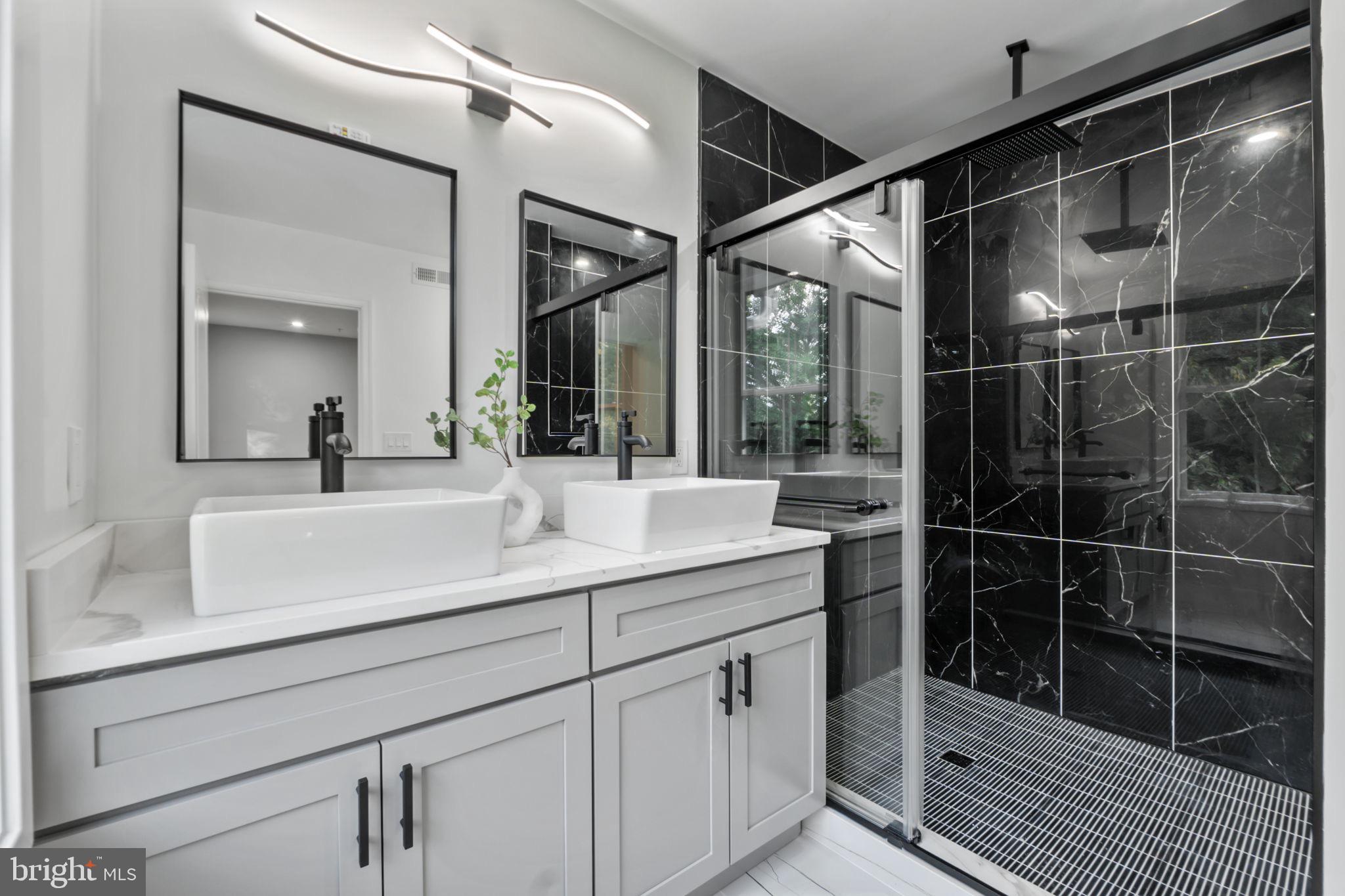 PARKLAWN - Residential