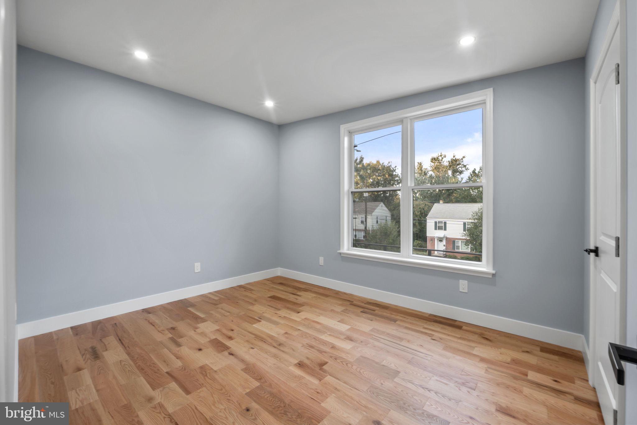 PARKLAWN - Residential