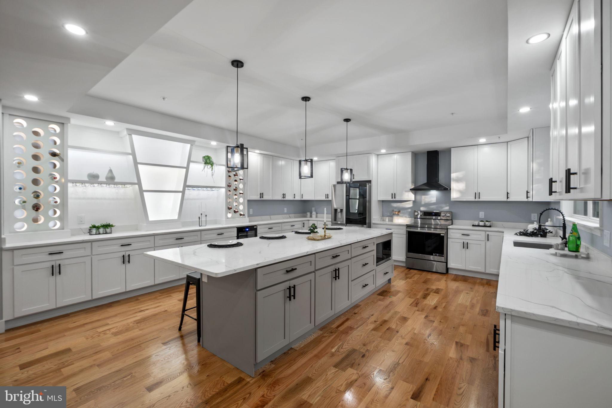 PARKLAWN - Residential