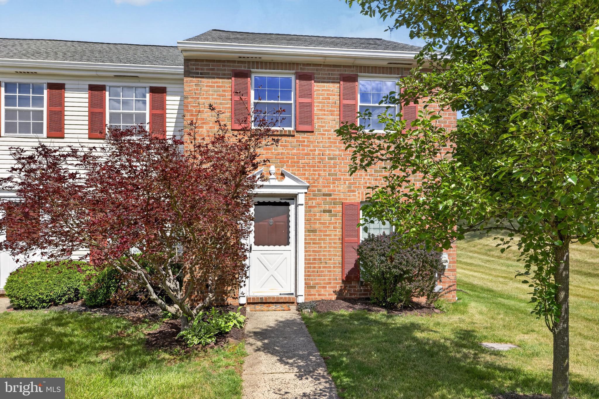 1815 PENNLAND COURT