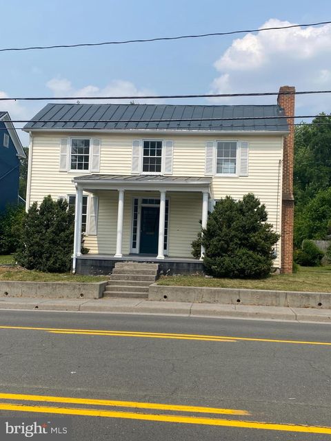 Photo of 218 W Main Street, BERRYVILLE, VA 22611 (MLS # VACL2006940)