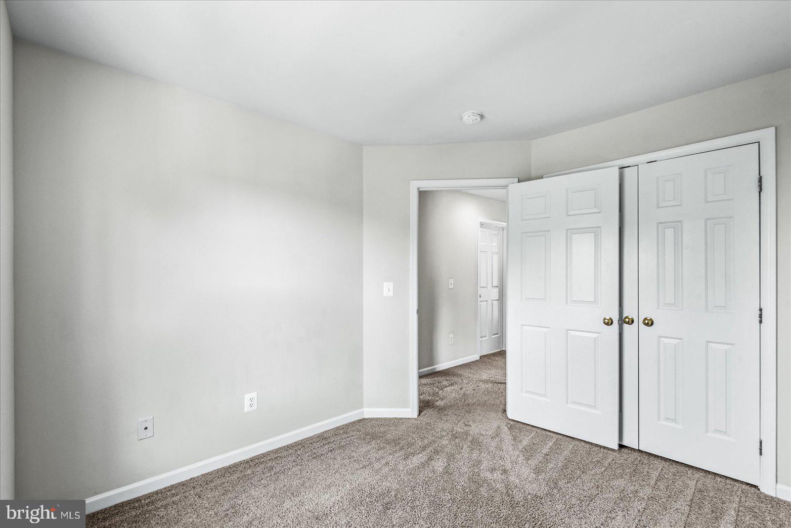 MONROE POINT TOWNHOUSES - Residential