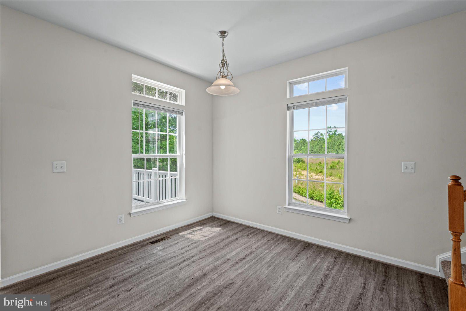 MONROE POINT TOWNHOUSES - Residential