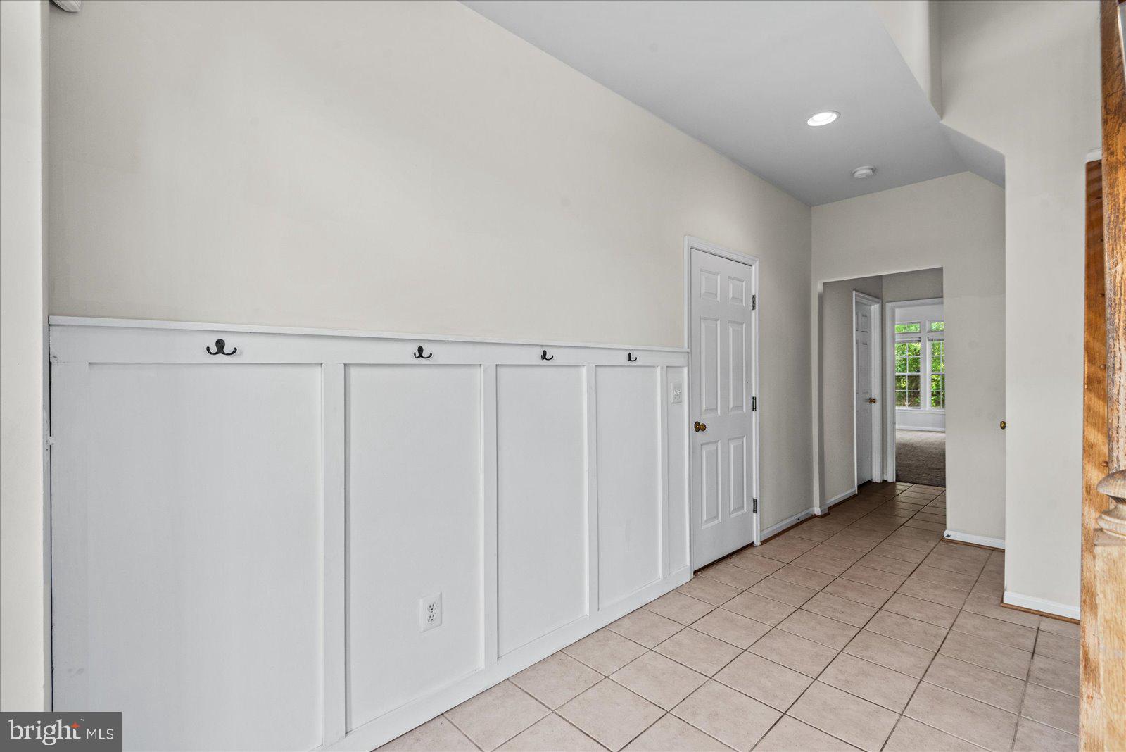 MONROE POINT TOWNHOUSES - Residential