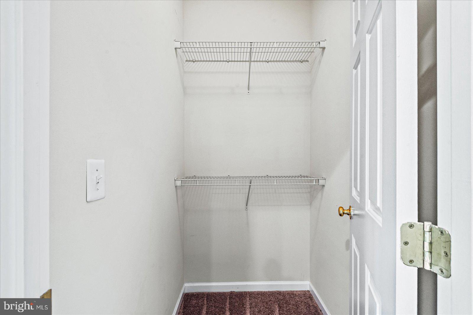 MONROE POINT TOWNHOUSES - Residential