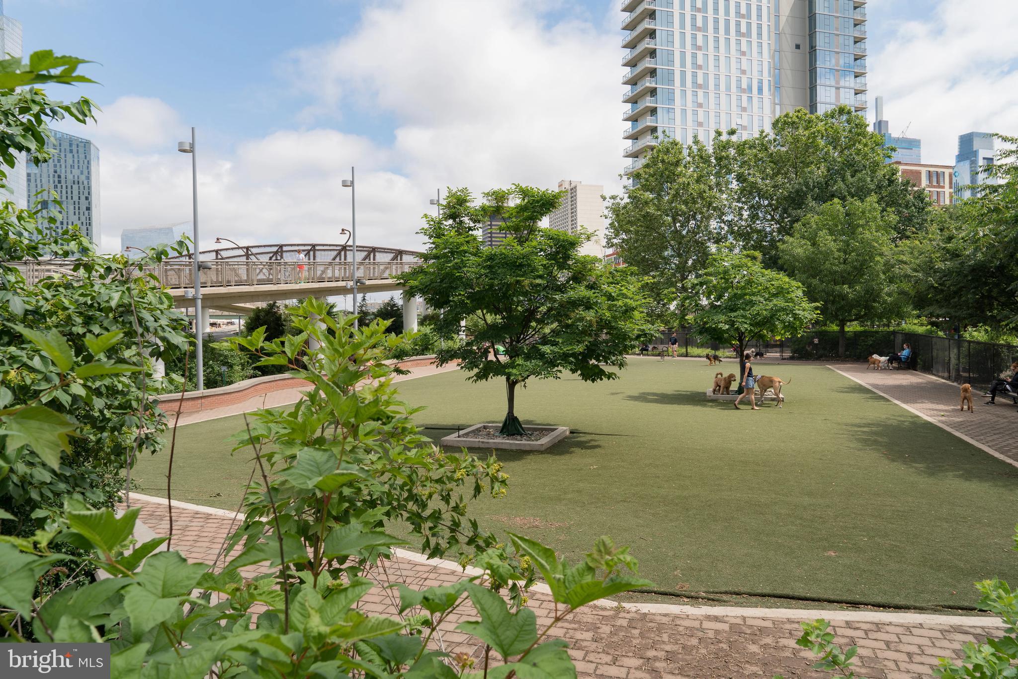 FITLER SQUARE - Residential