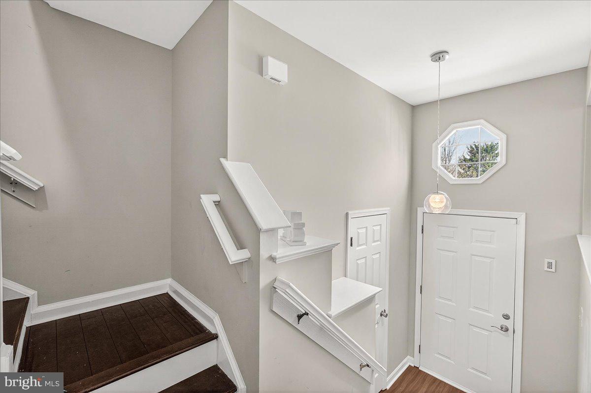 WHITTIER - Residential