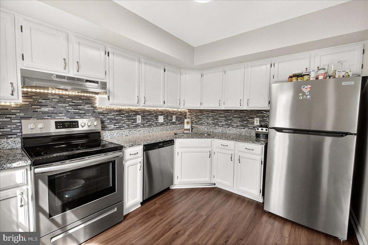 WHITTIER - Residential