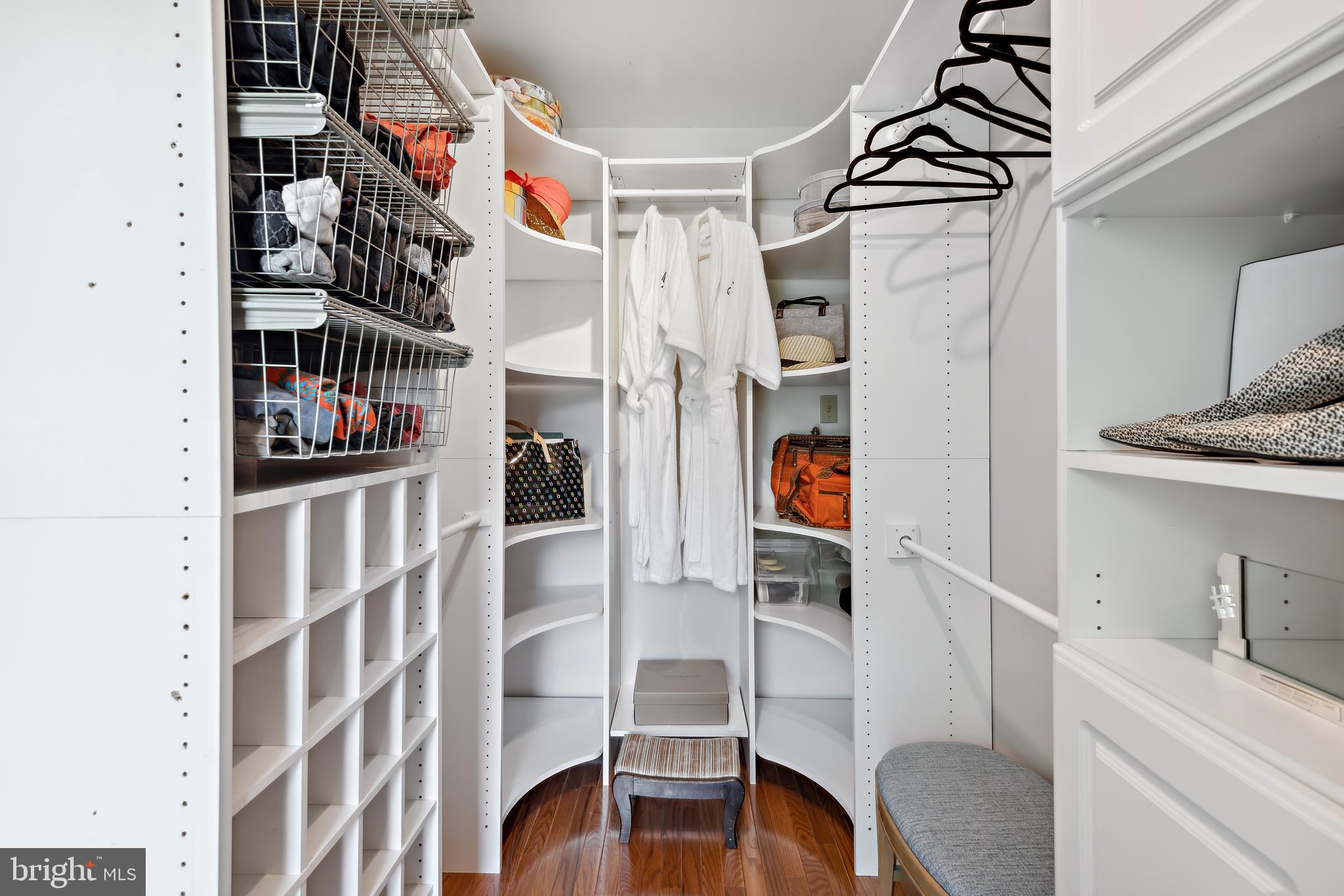 CEDAR ACRES - Residential