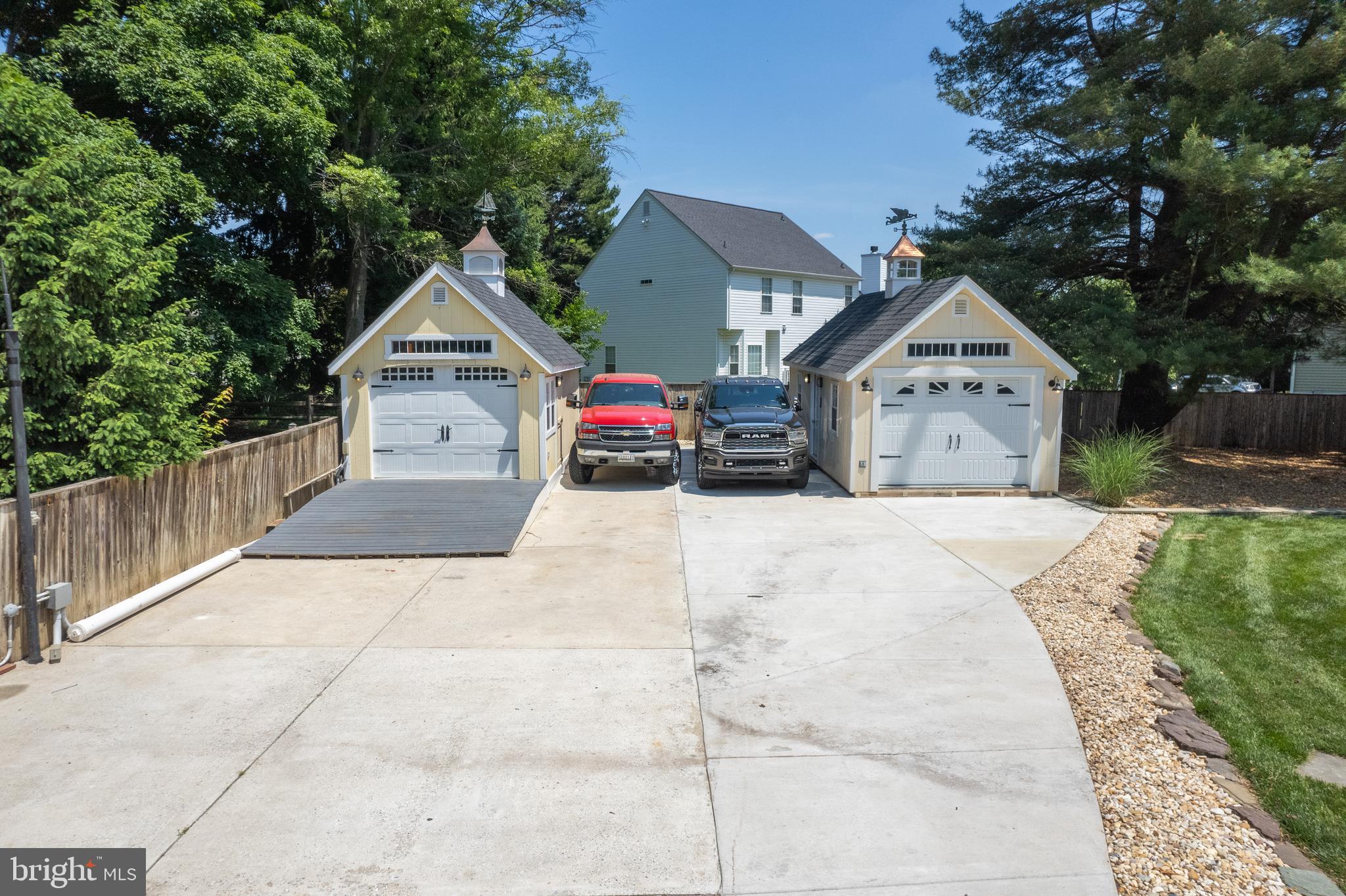 CEDAR ACRES - Residential