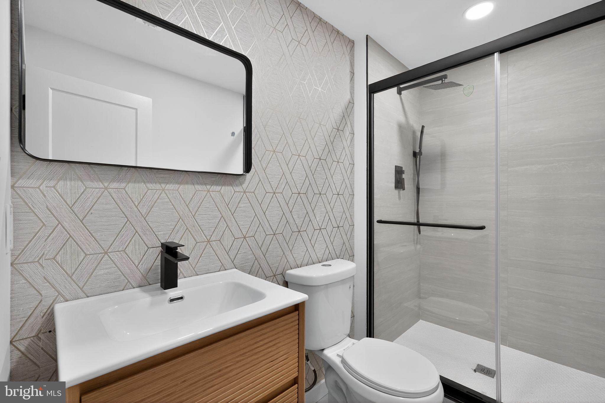 POINT BREEZE - Residential