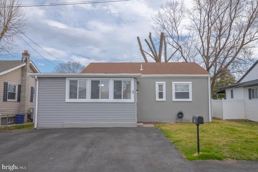 Welcome to 3 Fern Place!!Welcome to this small Middle River Community!  Open Floor Plan Layout with a 2 Bedrooms and 1 Full Bathroom, Recessed Lighting, Vinyl Flooring, Fresh Paint, New Carpet and so much more!! Home also comes with a Full Improved Basement to Finish to your Liking, Ceiling Fans, Central air, New Landscaping and Large Lot for all your entertainment needs.  Bring all your pickiest buyers as this has it all!!  Set your appointment and show and sell this one today. Welcome Home!!