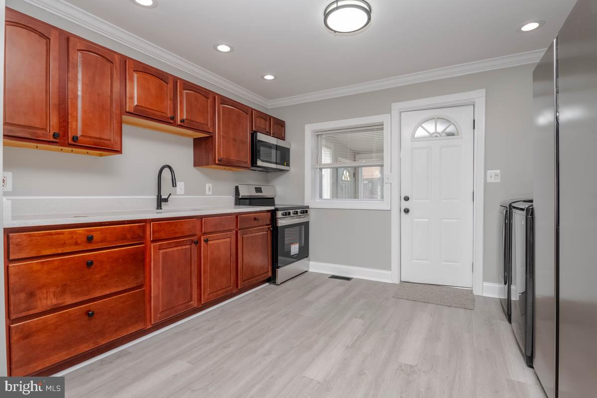 STANSBURY MANOR - Residential