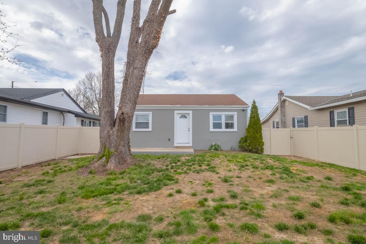 STANSBURY MANOR - Residential