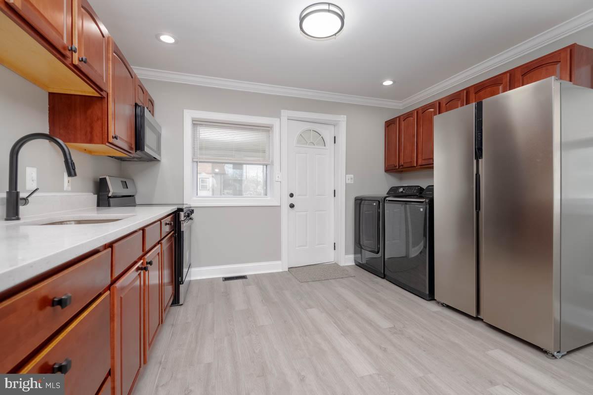 STANSBURY MANOR - Residential