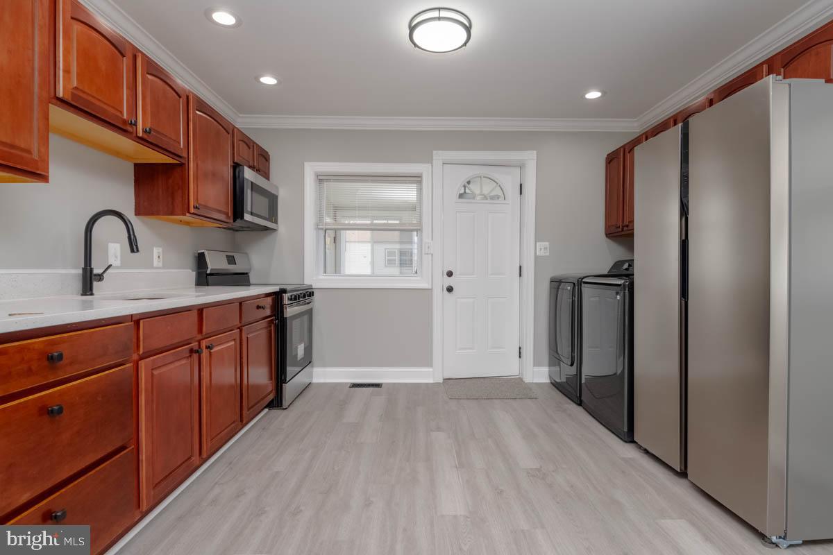 STANSBURY MANOR - Residential