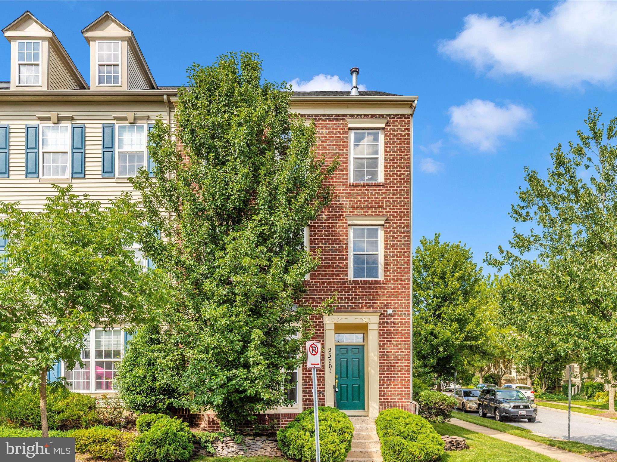 Welcome to 23701 Clarksmeade Drive – End-Unit Elegance in
Clarksburg Town Center! This brick end-unit townhome offers over 2,600 sq ft of beautifully
updated living space in one of Clarksburg’s most desirable communities. Featuring 3
bedrooms, 2.5 baths, and a detached 2-car garage, this home blends comfort, style, and
convenience. The main level boasts 10-ft ceilings, durable wood flooring, and an open concept layout with a formal dining room, spacious FR with gas fireplace, and a
chef’s kitchen with granite countertops, shaker styled cabinets, stainless steel appliances,
and a large island. Step outside to a low-maintenance deck, fully fenced yard, and direct
access to the garage. The owner’s suite is a true retreat with a dual-sided gas fireplace,
grand double-door entry, walk-in closet, and updated bath with soaking tub, dual vanities,
and frameless shower. The upper levels include a second living area, two more spacious
bedrooms, and a full bath. Recent Updates: New roof (2025) with 10-year warranty Water
heater (2022) with 6-year warranty New carpet, fresh paint (2025) Community features
include pool, trails, tot lots, and proximity to shops, schools, and commuter routes. Don’t
miss this rare, move-in-ready end-unit—schedule your showing today!