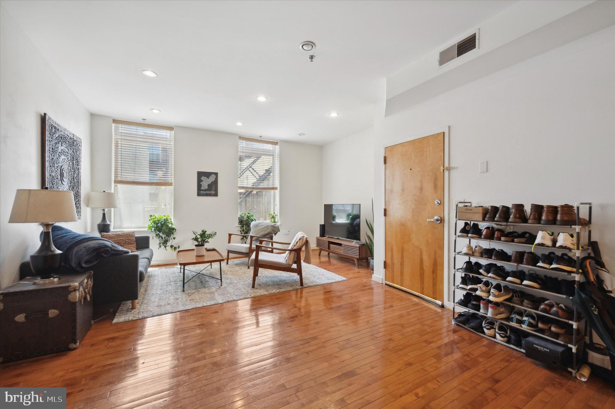 WASHINGTON SQ - Residential