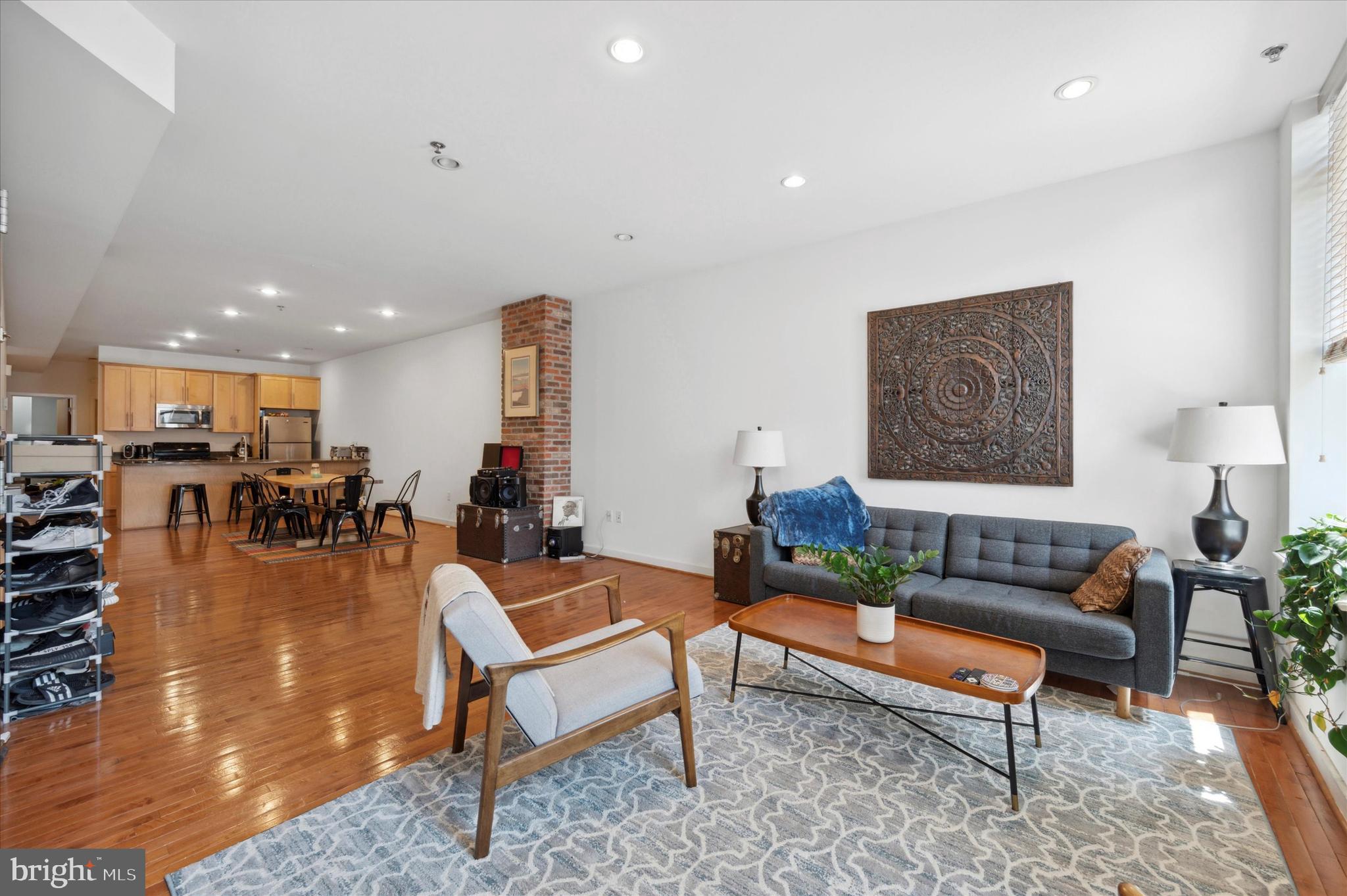 WASHINGTON SQ - Residential