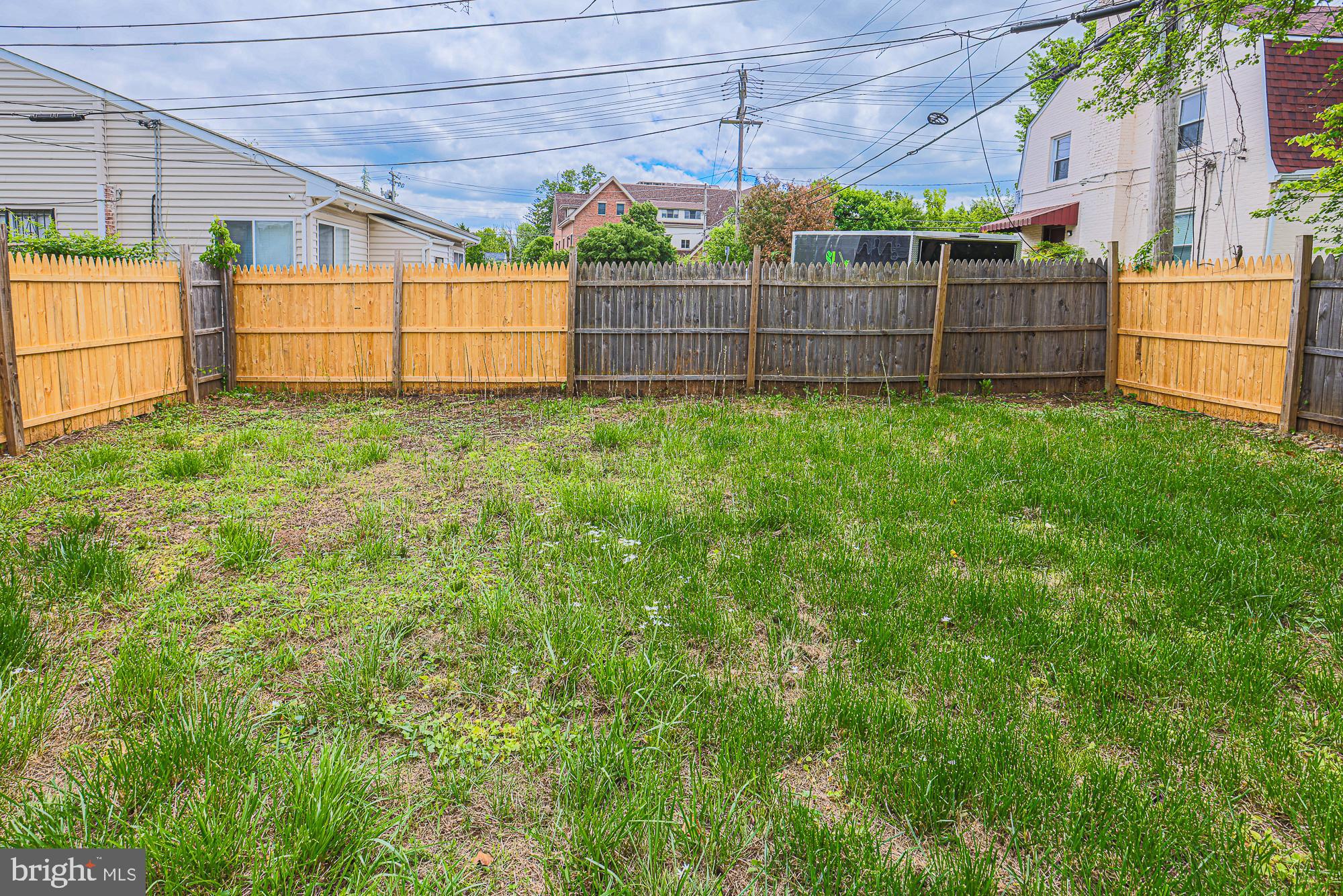 PIKESVILLE - Residential Lease